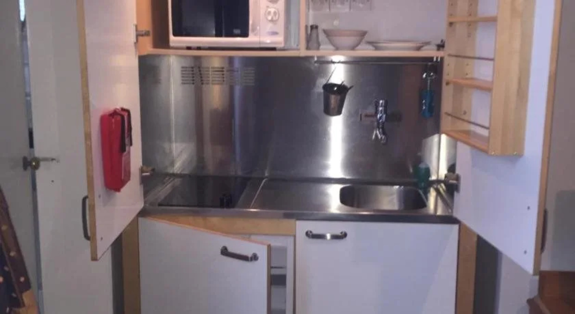 Albert & Victoria Hotel