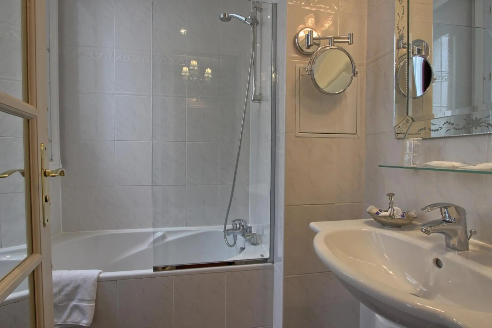 Timhotel Tour Montparnasse