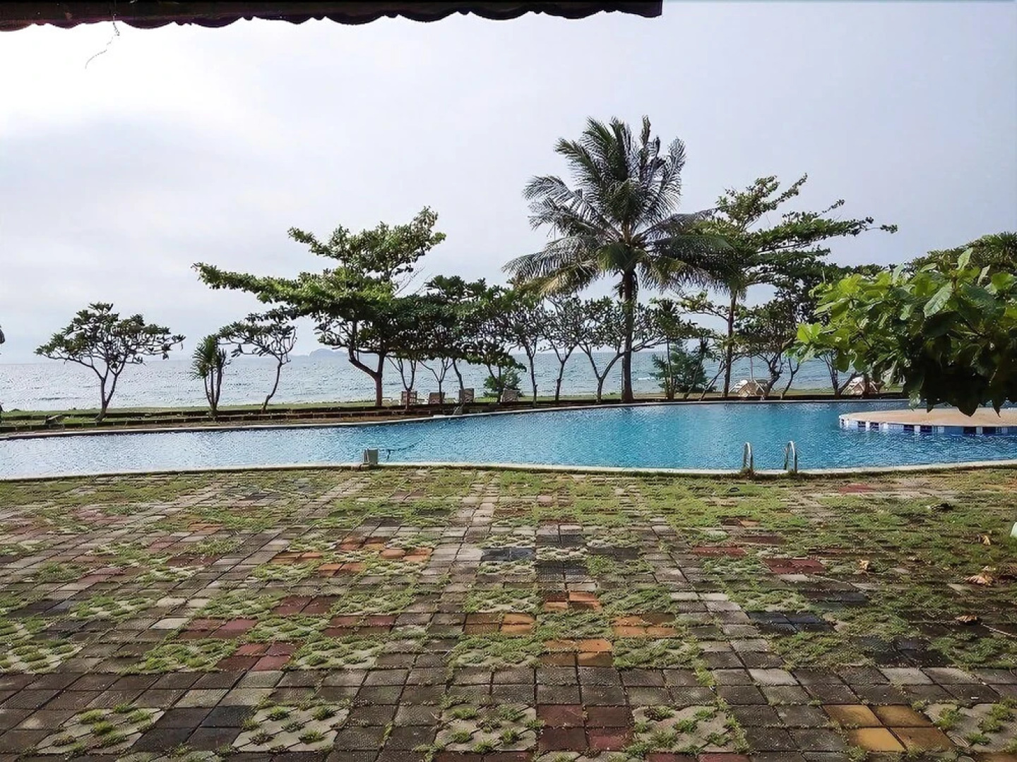 Anyer Palazzo by SKH