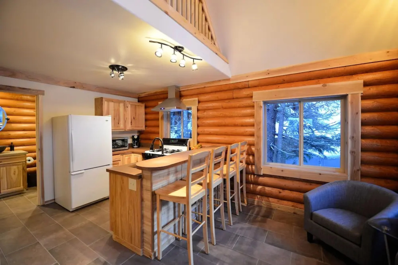 Alyeska Hideaway Log Cabins-Placer Cabin