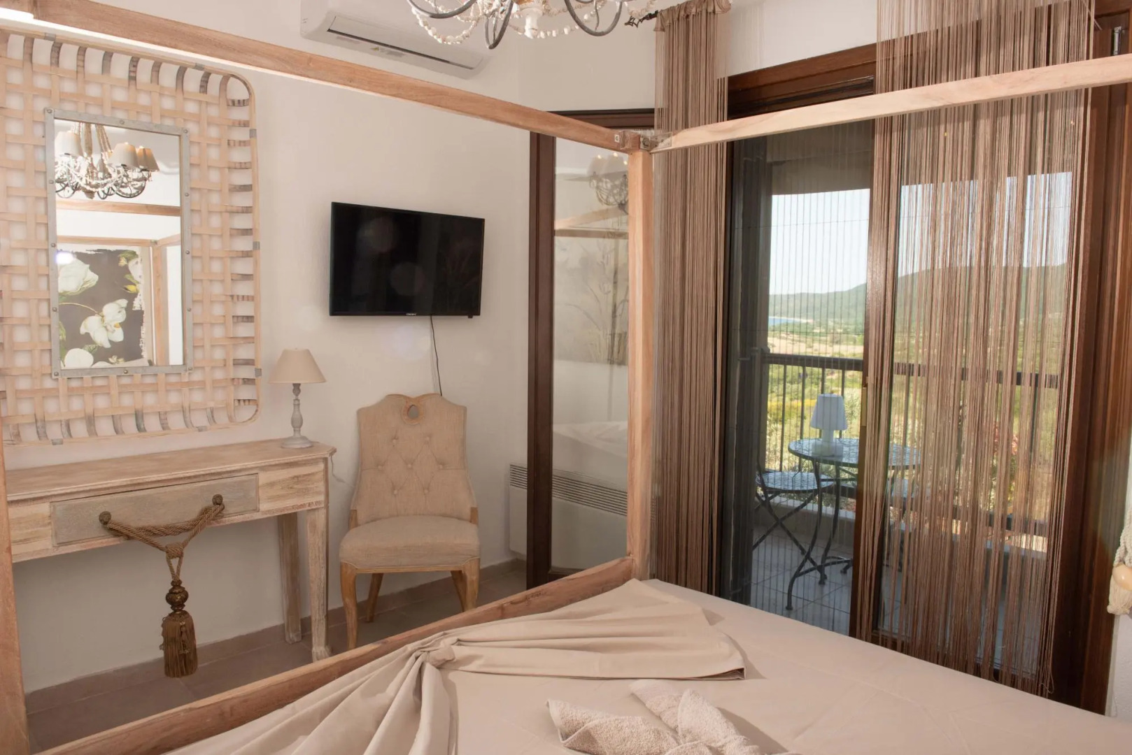 Dandy on the Beach Nea Roda, Komitsa Beach | Private Villa with Pool |Sea View