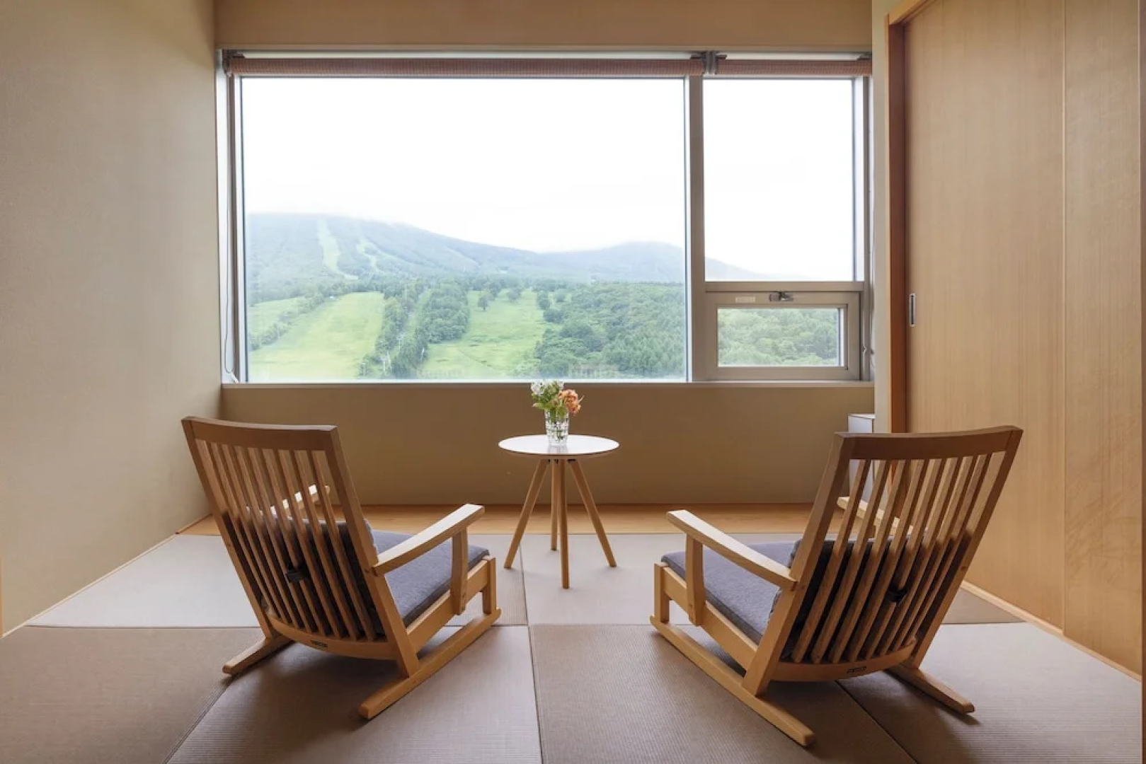 ANA Crowne Plaza Resort Appi Kogen (Formerly: Hotel Appi Grand)