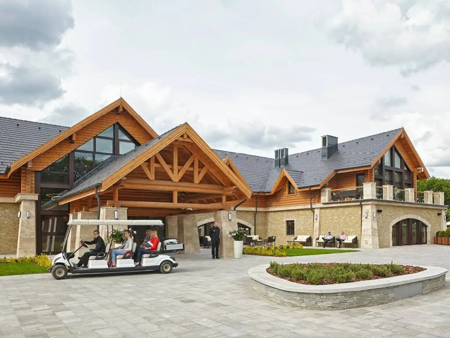 Avalon Resort & SPA