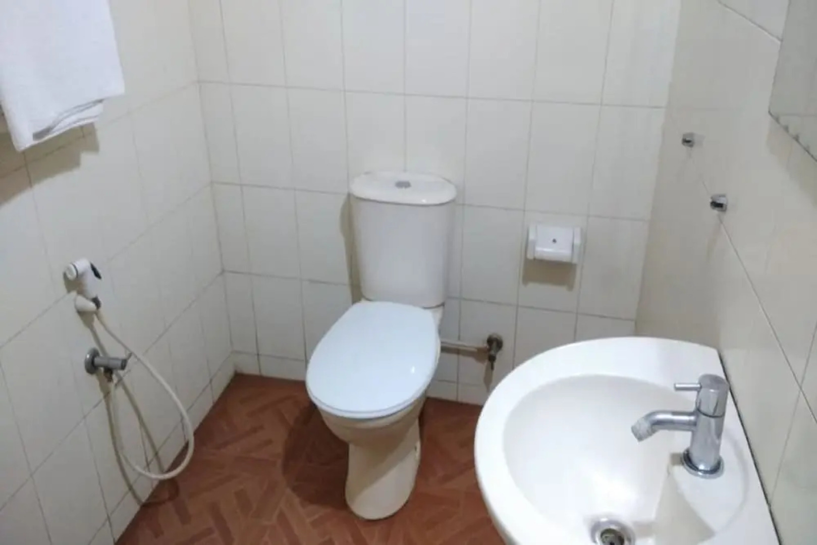 OYO 24610 Mini's Wind Haven