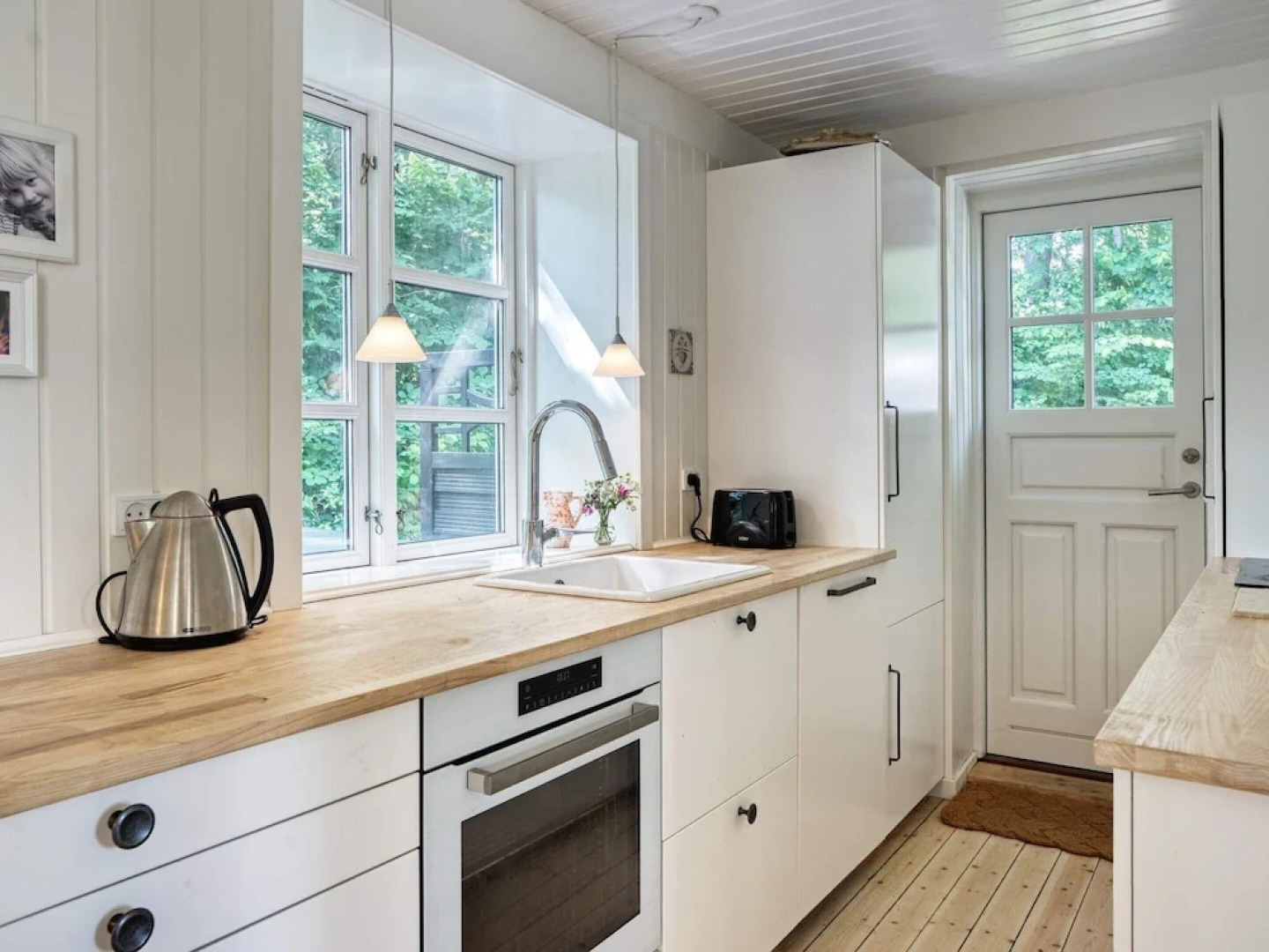 6 Person Holiday Home in Melby