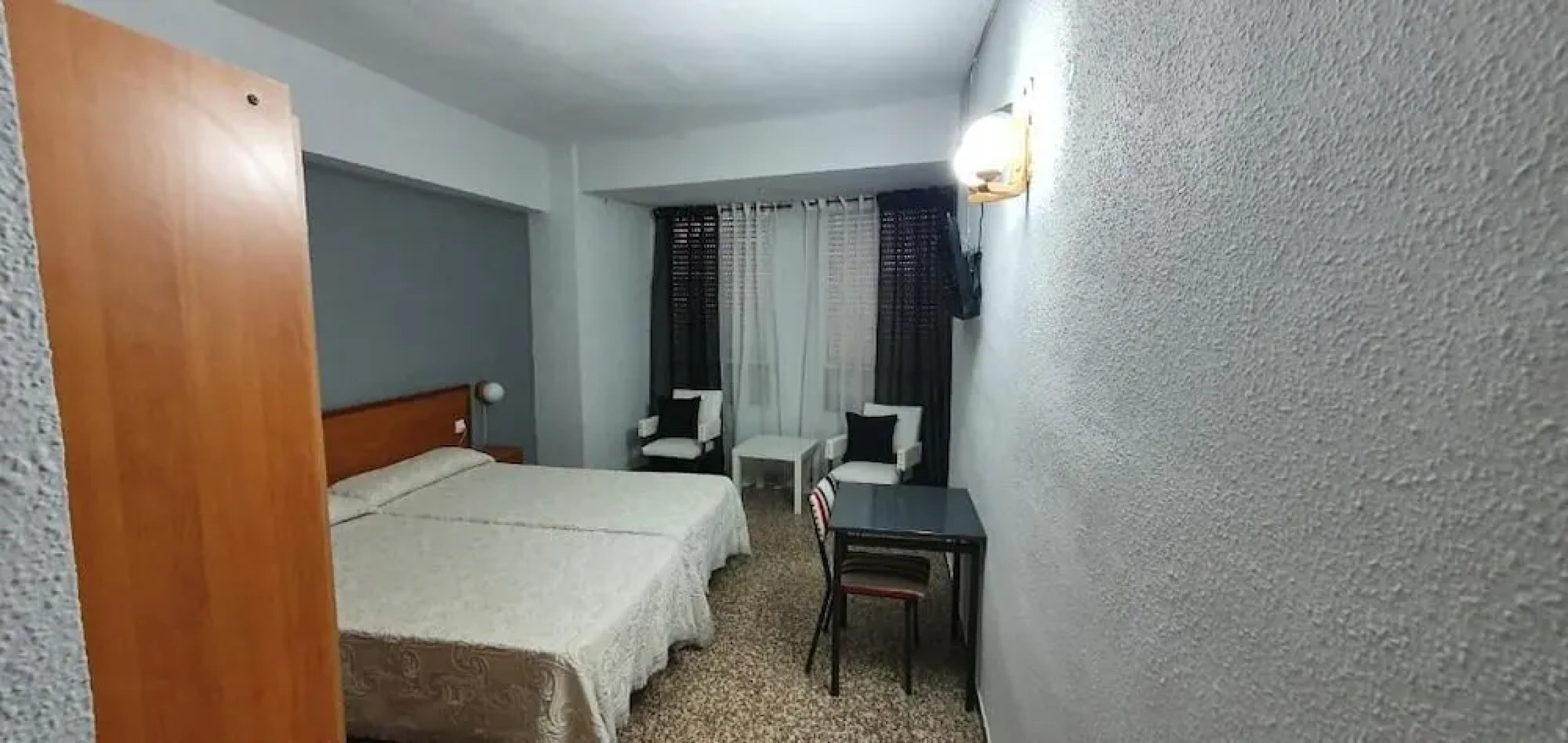 Pensión España 2 Estrellas