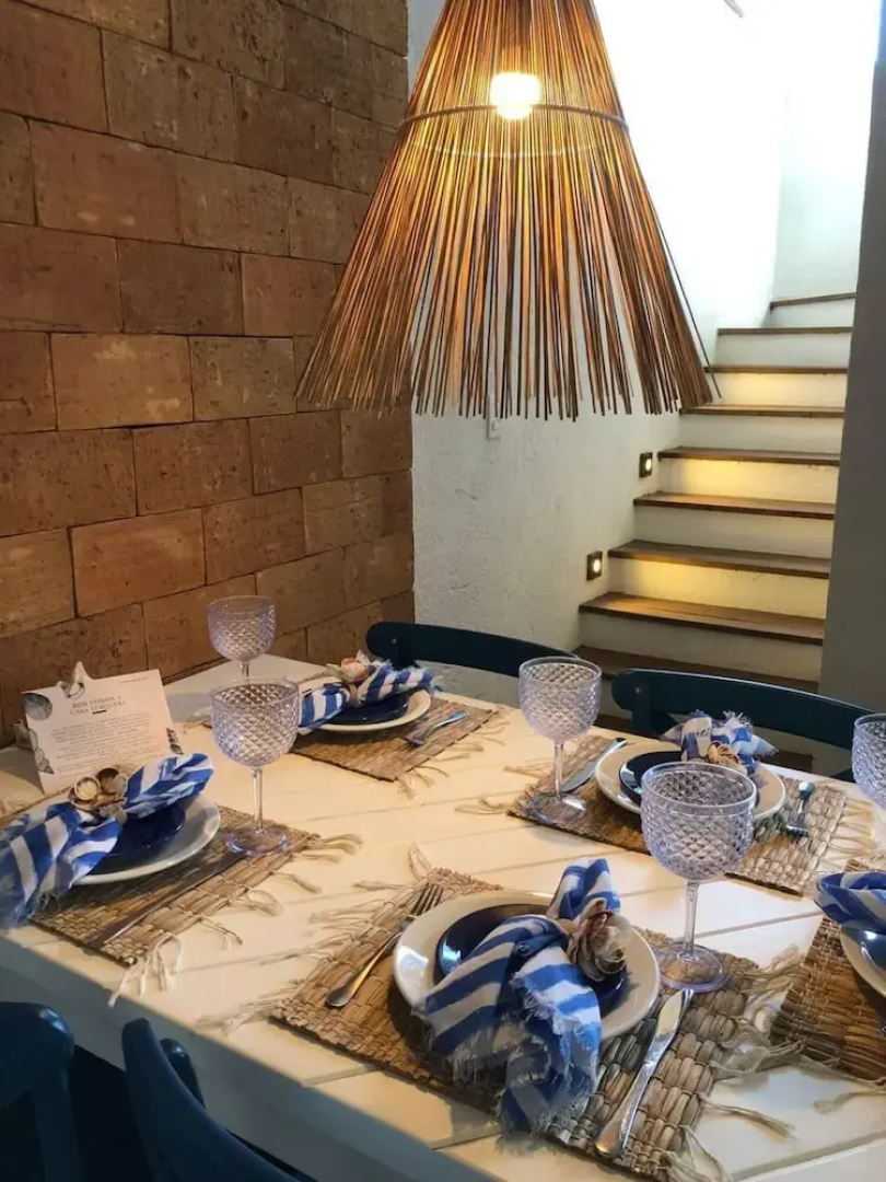 Charmosa Casa a 50m da Praia do Marceneiro