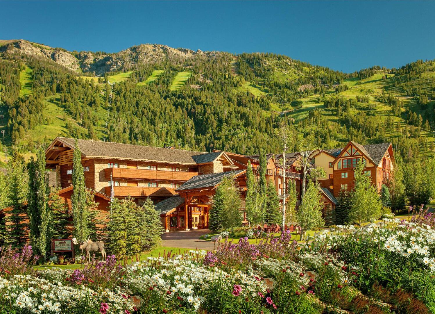 Snake River Lodge - Amenities at Sister Property
