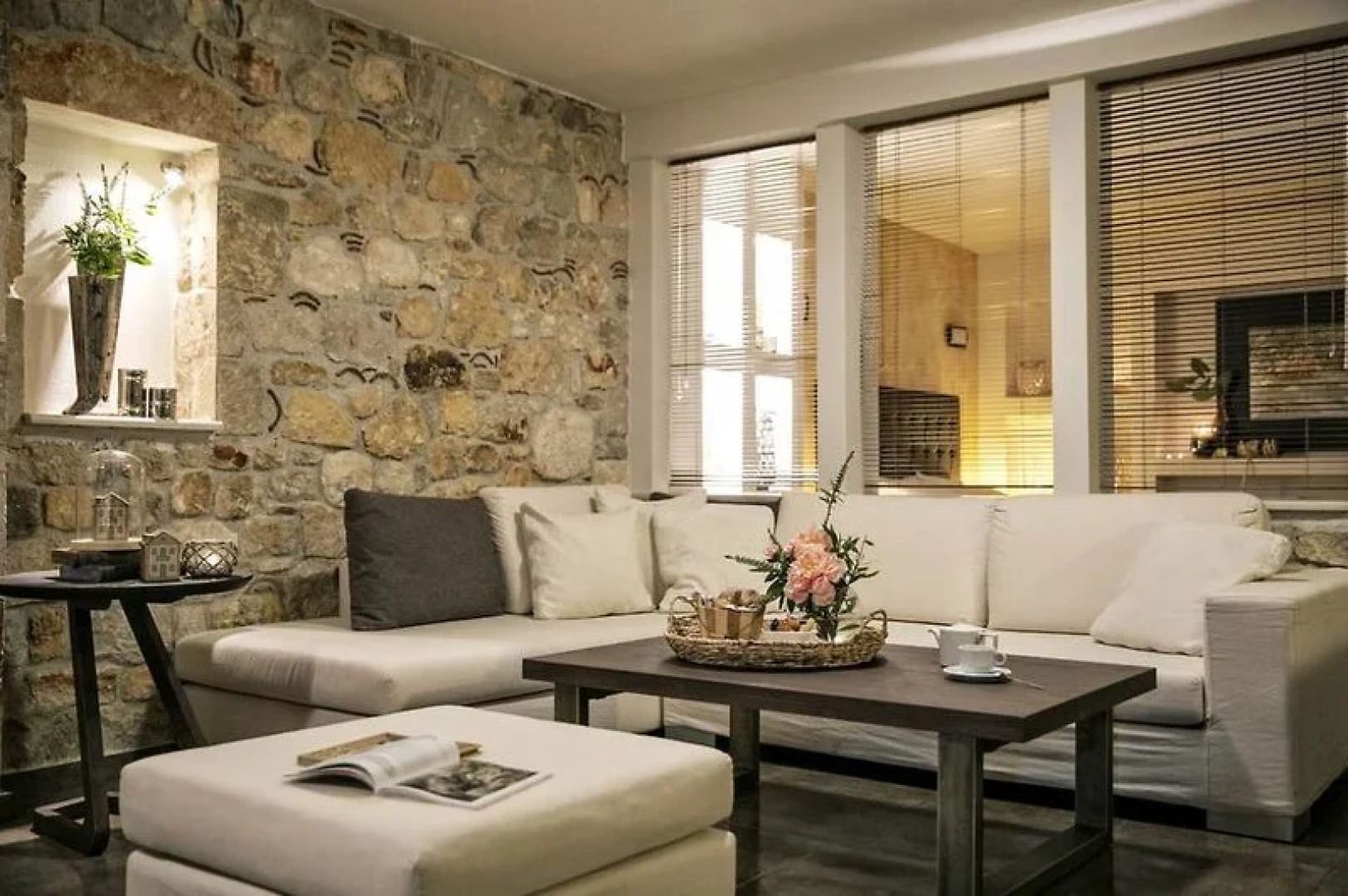 Nefeli Villas & Suites