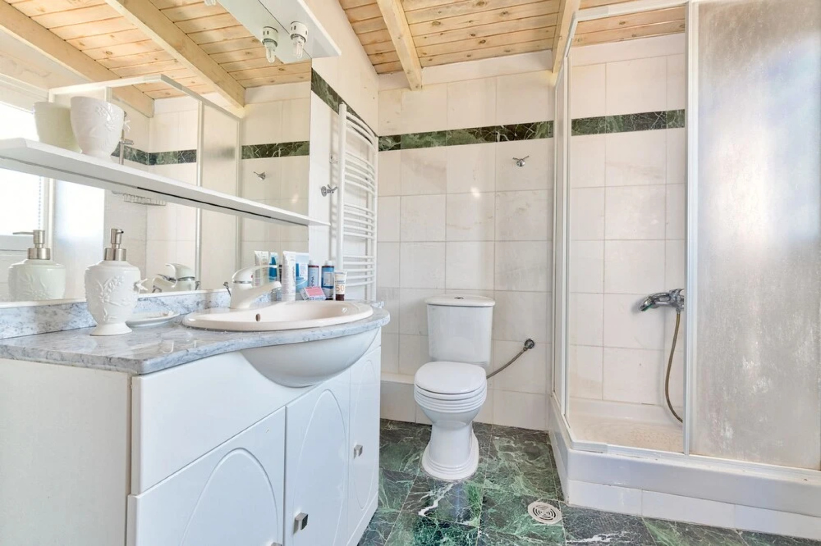 Villa Bamour With Paradise View