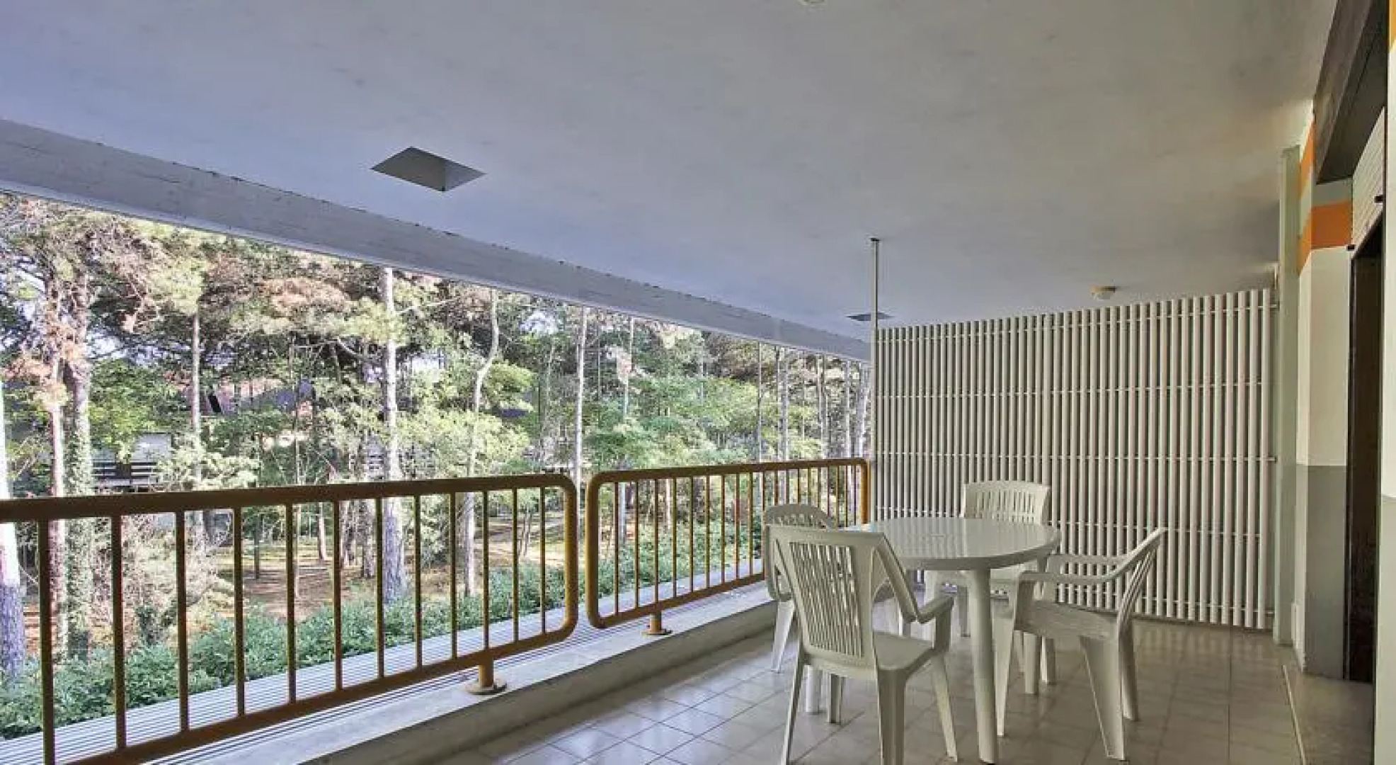 Condominio Riviera 80