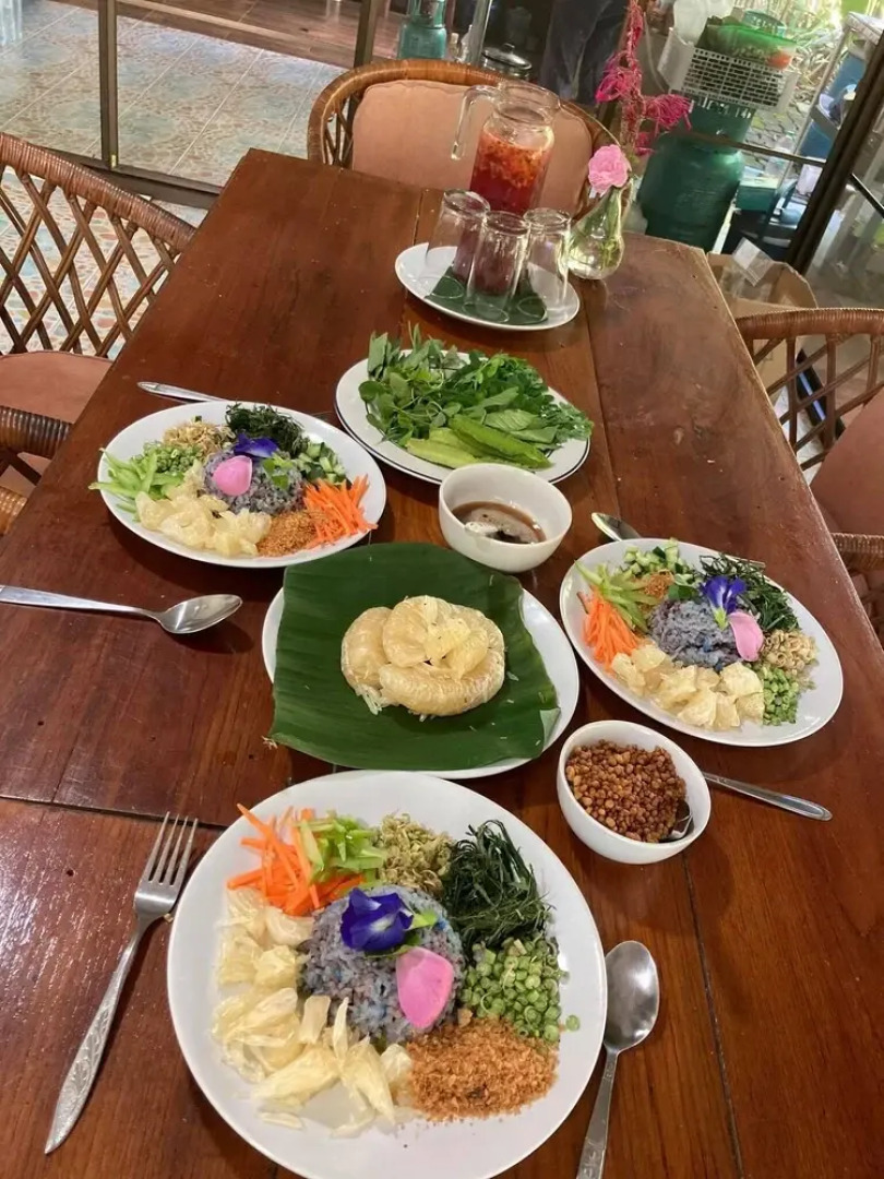 Baan Rai Klai Weang Homestay