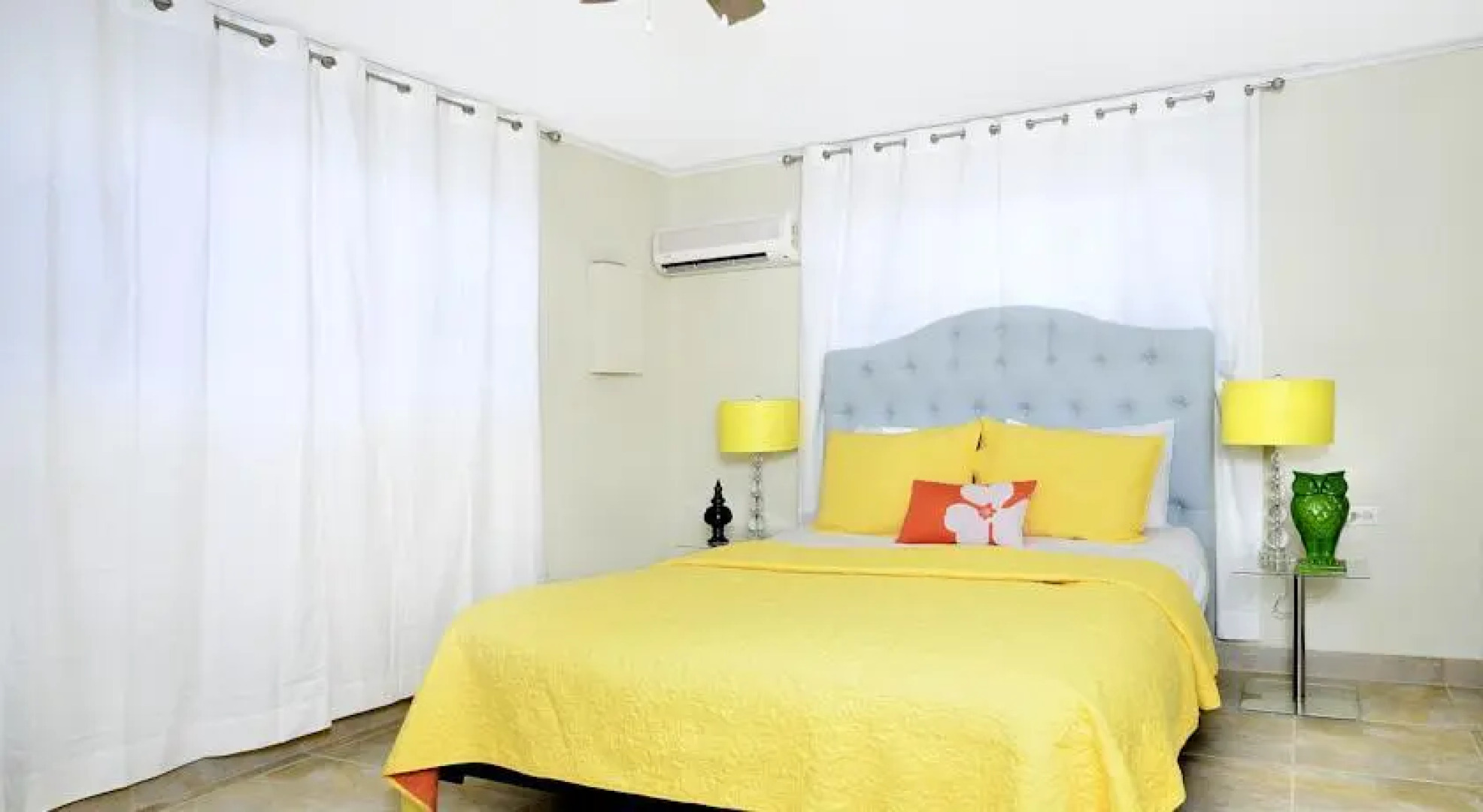 Aruba Palm Beach Suites