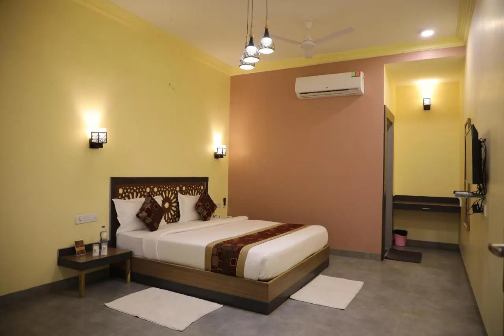 Jaidev Farms And Resort