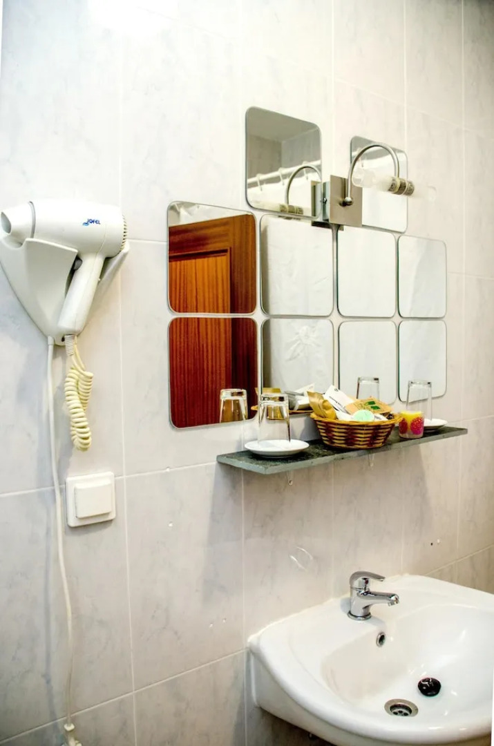 Mansion With 9 Bedrooms in Bemposta-mogadouro, With Private Pool, Encl