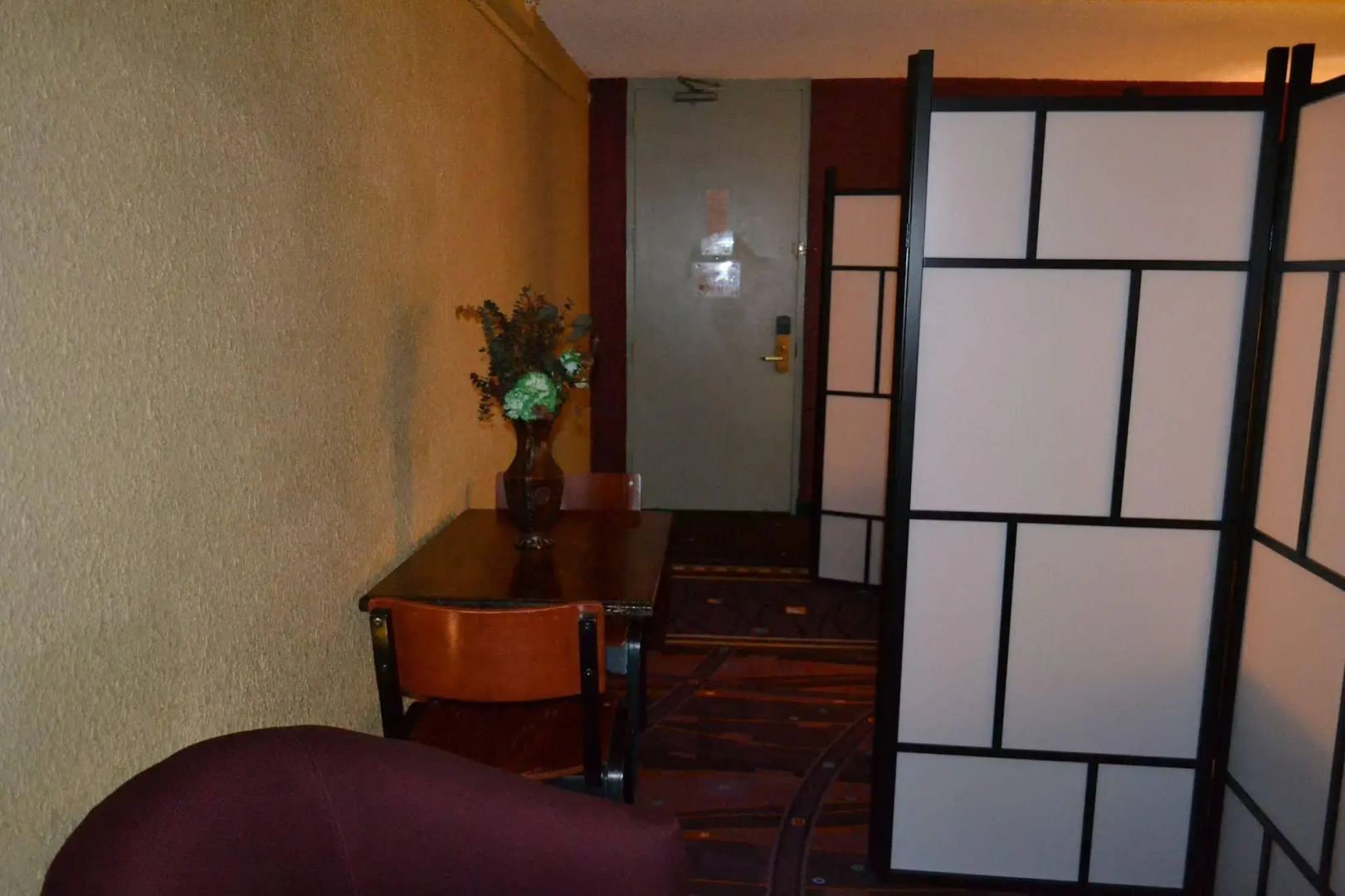 Hostel Network International