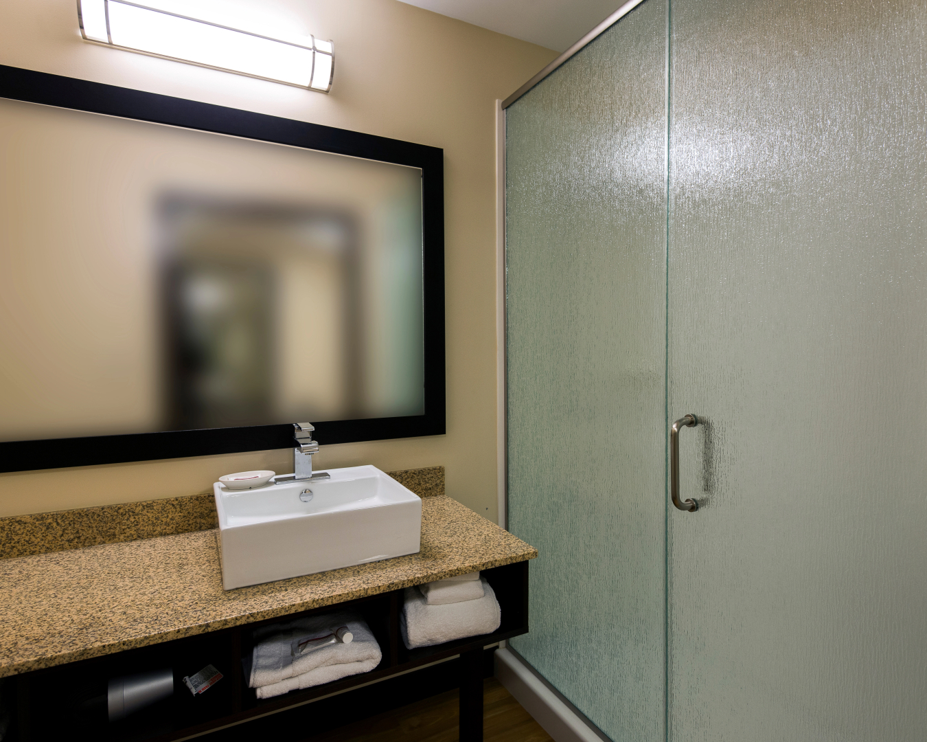 Red Roof Inn PLUS+ & Suites Malone