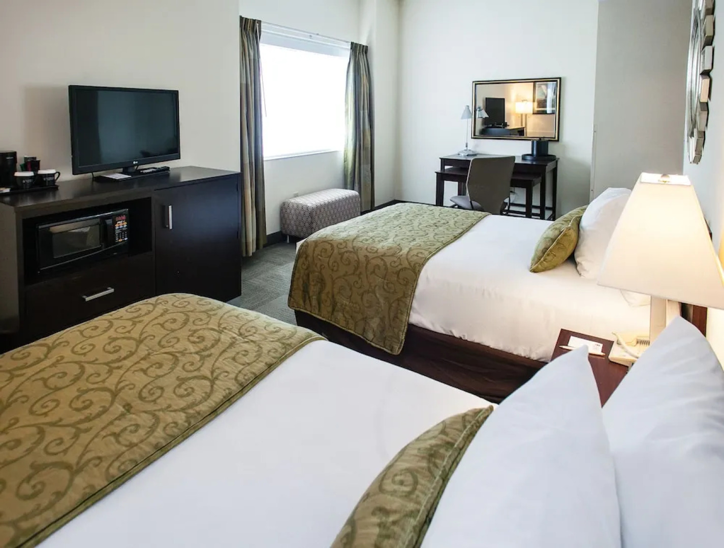 The University of Georgia Center for Continuing Education & Hotel