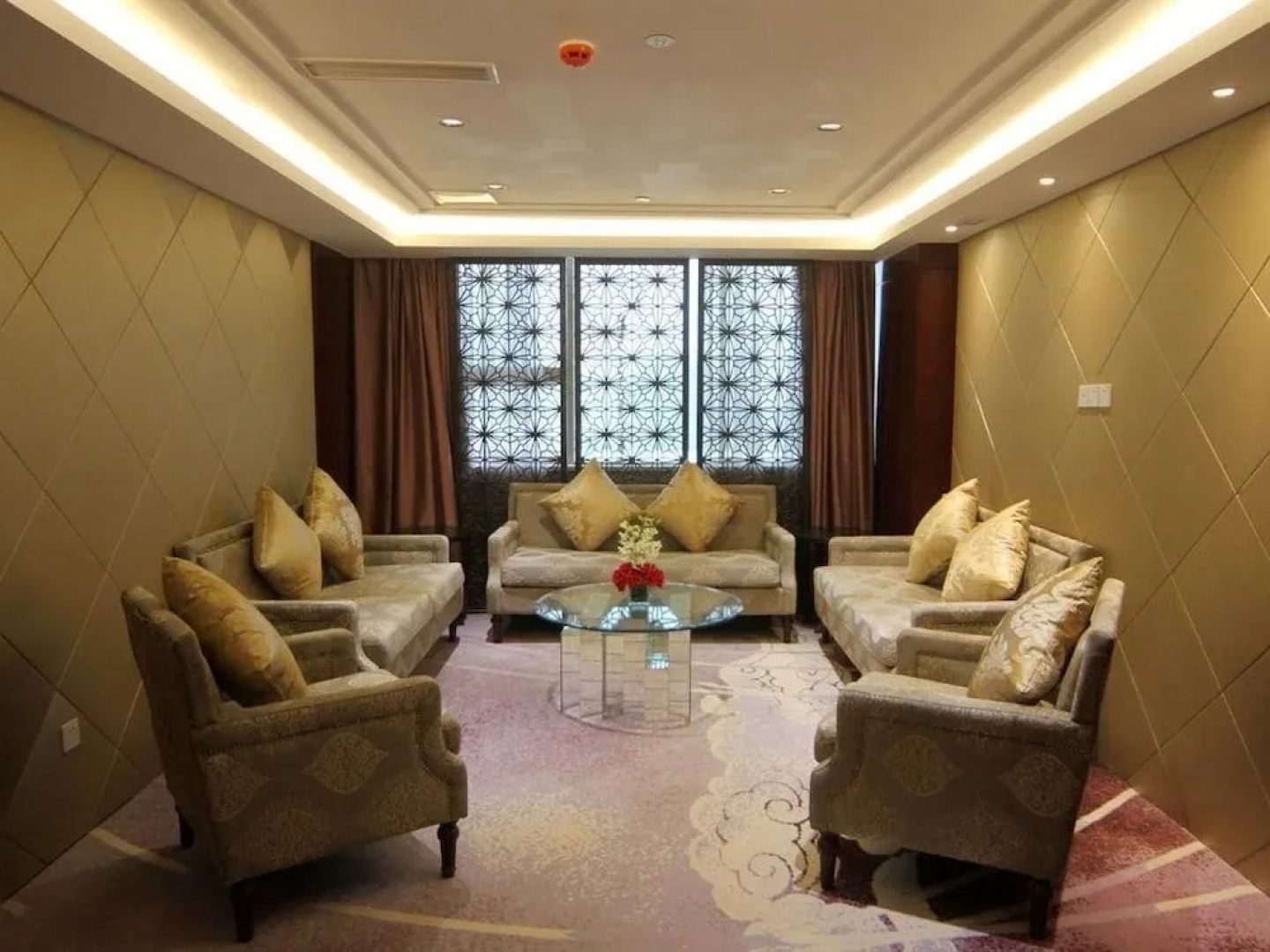 New Era Hotel