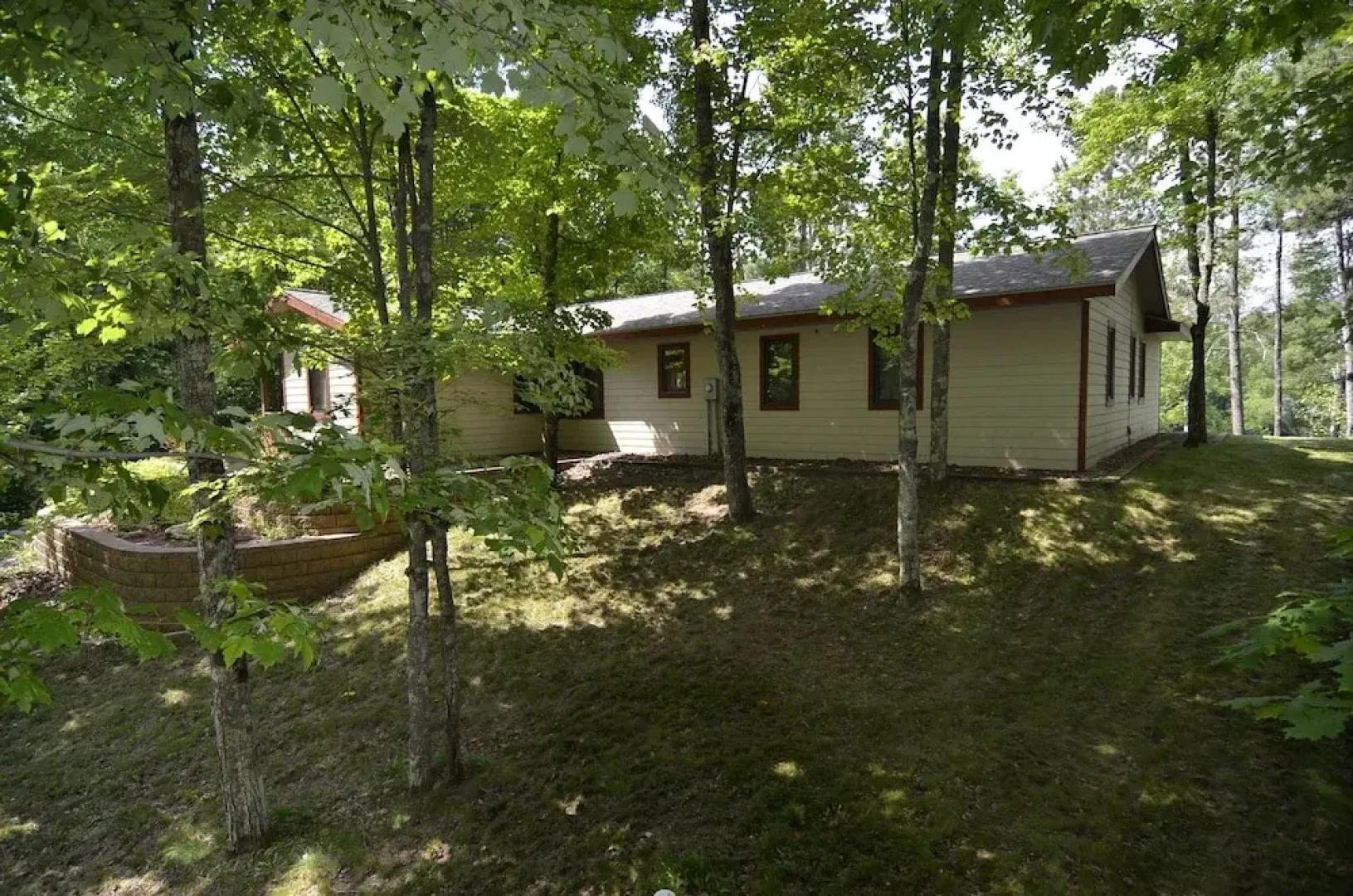 Sunset On The Bay 3 Bedroom Hotel Room by RedAwning