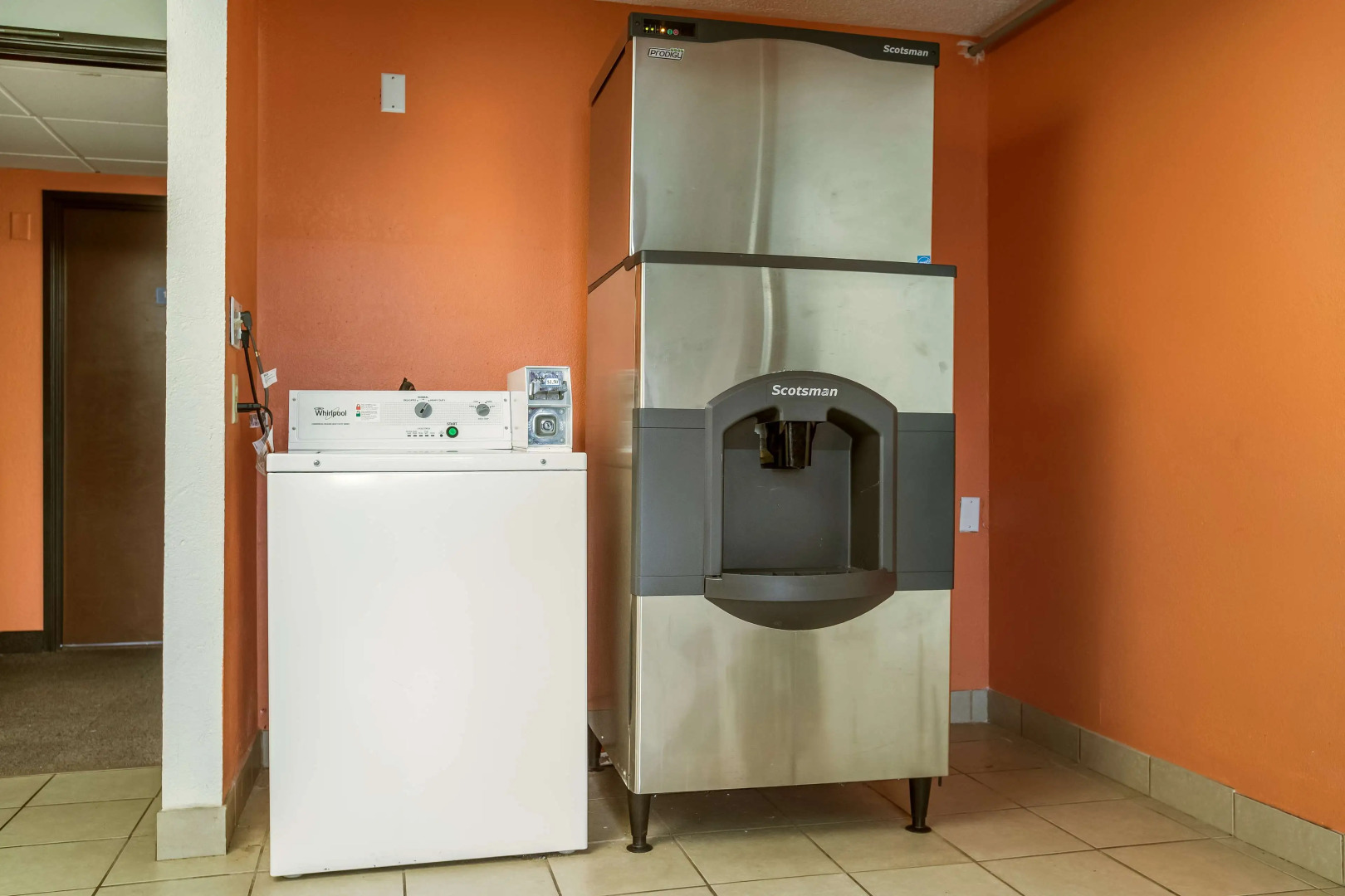 Motel 6 Albert Lea, MN