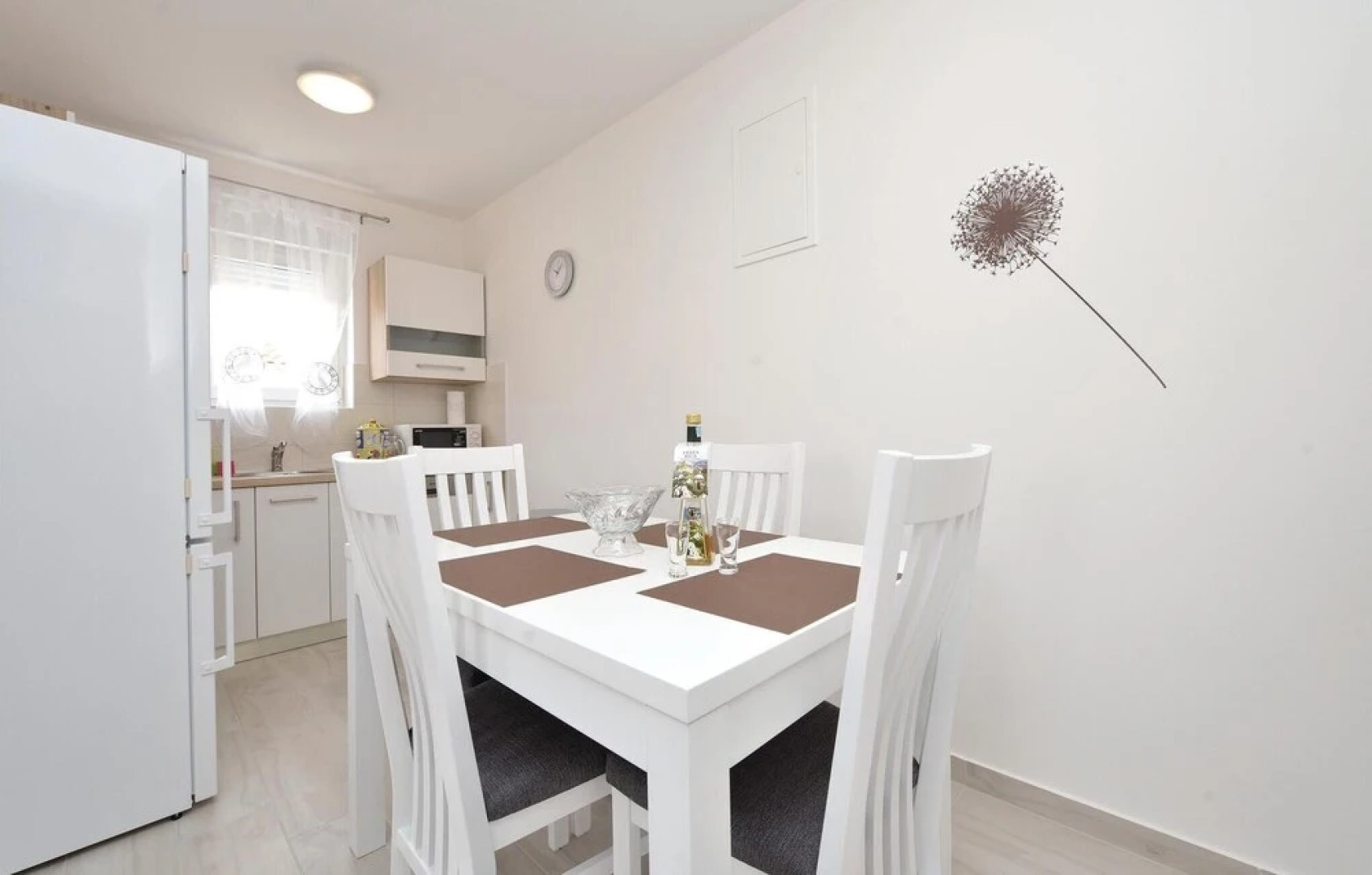 Nice Home in Vrsi-mulo With Wifi and 1 Bedrooms