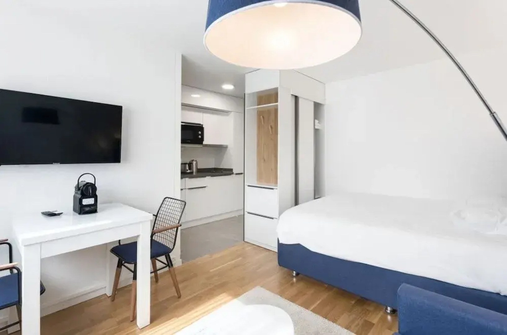 Sallaz by Homenhancement