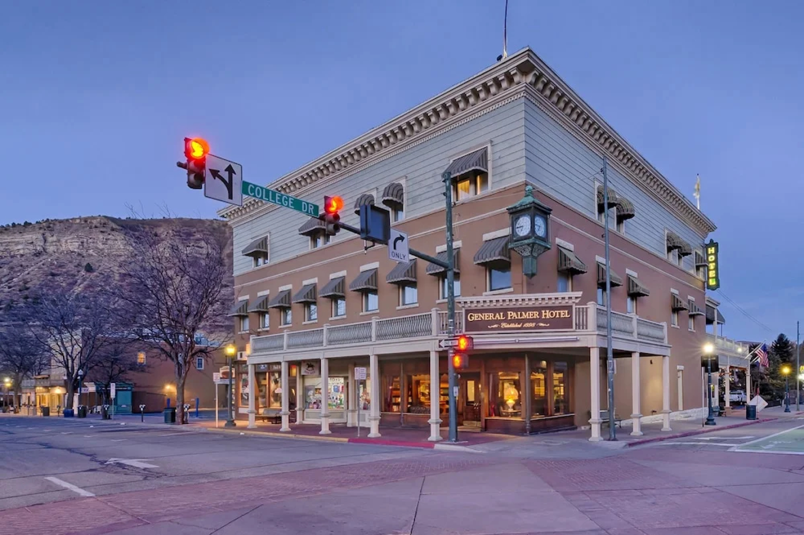 The General Palmer Hotel