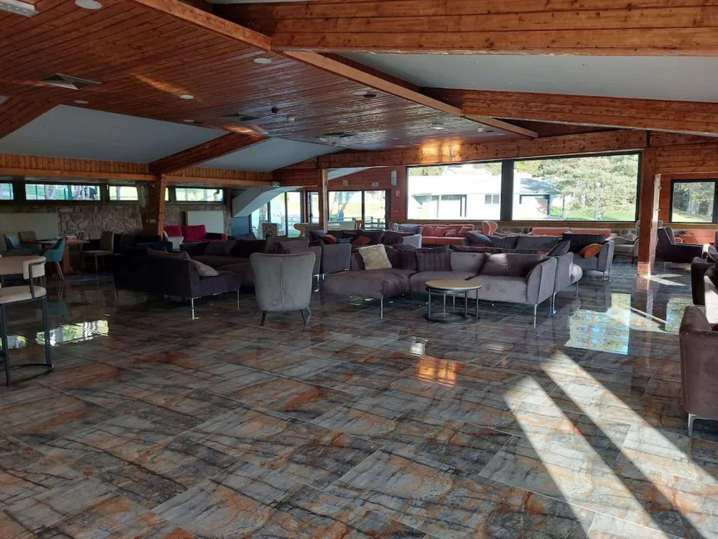 Hôtel Parc & Spa les Cigognes