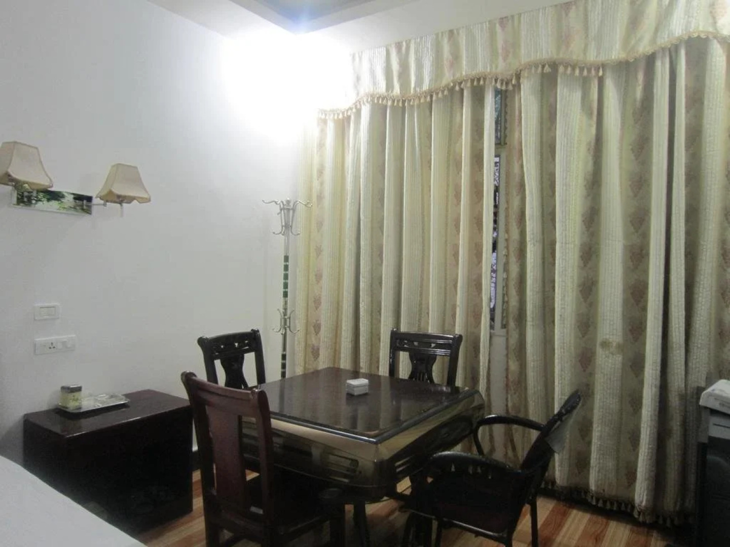 Luzhou Business Hotel