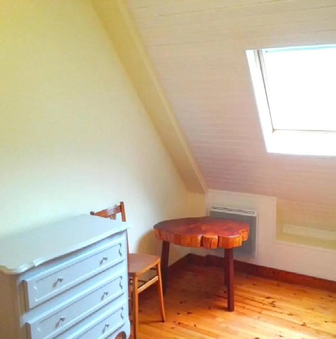 House With 2 Bedrooms in Pouldreuzic, With Furnished Garden and Wifi -