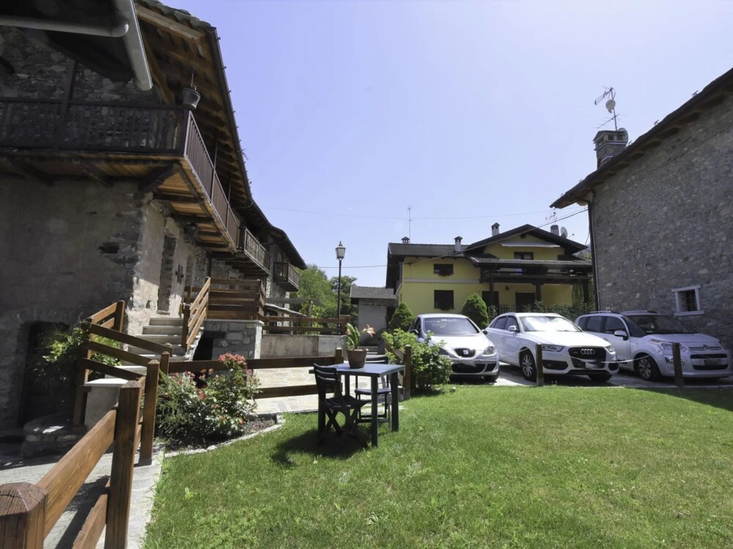 Les Cors F nis in F nis