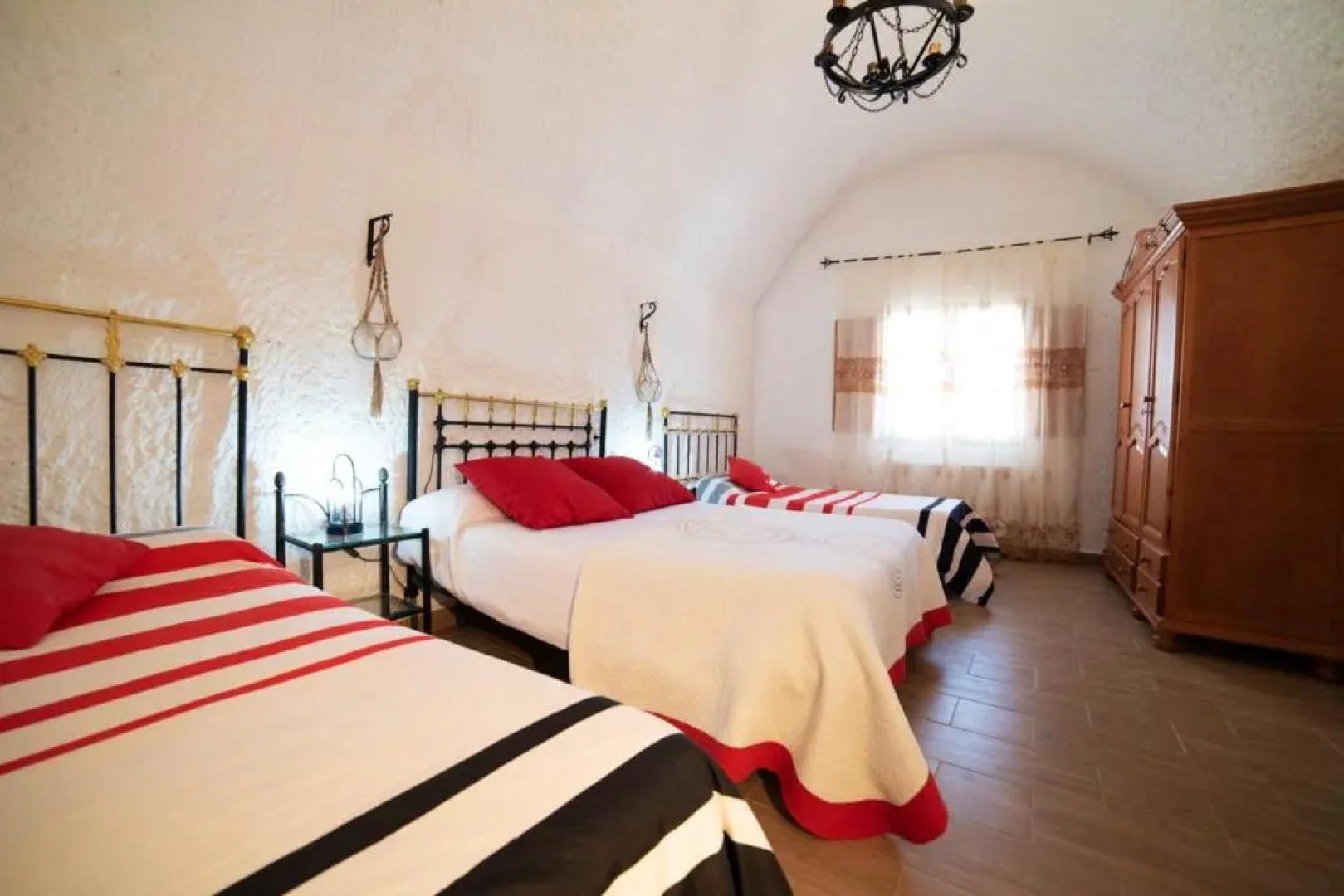 2 bedrooms house with shared pool furnished garden and wifi at Purullena