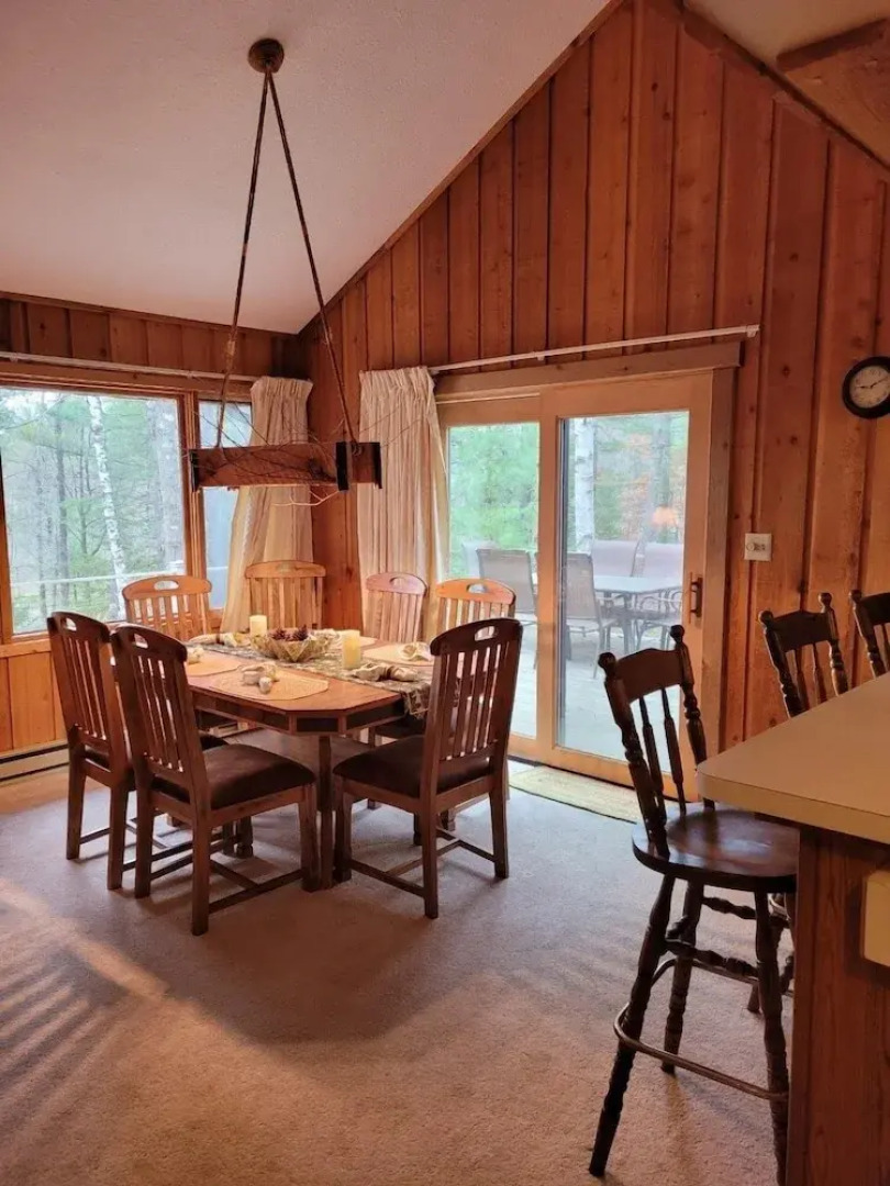 Cable Townhome #3 3 Bedroom Condo by RedAwning