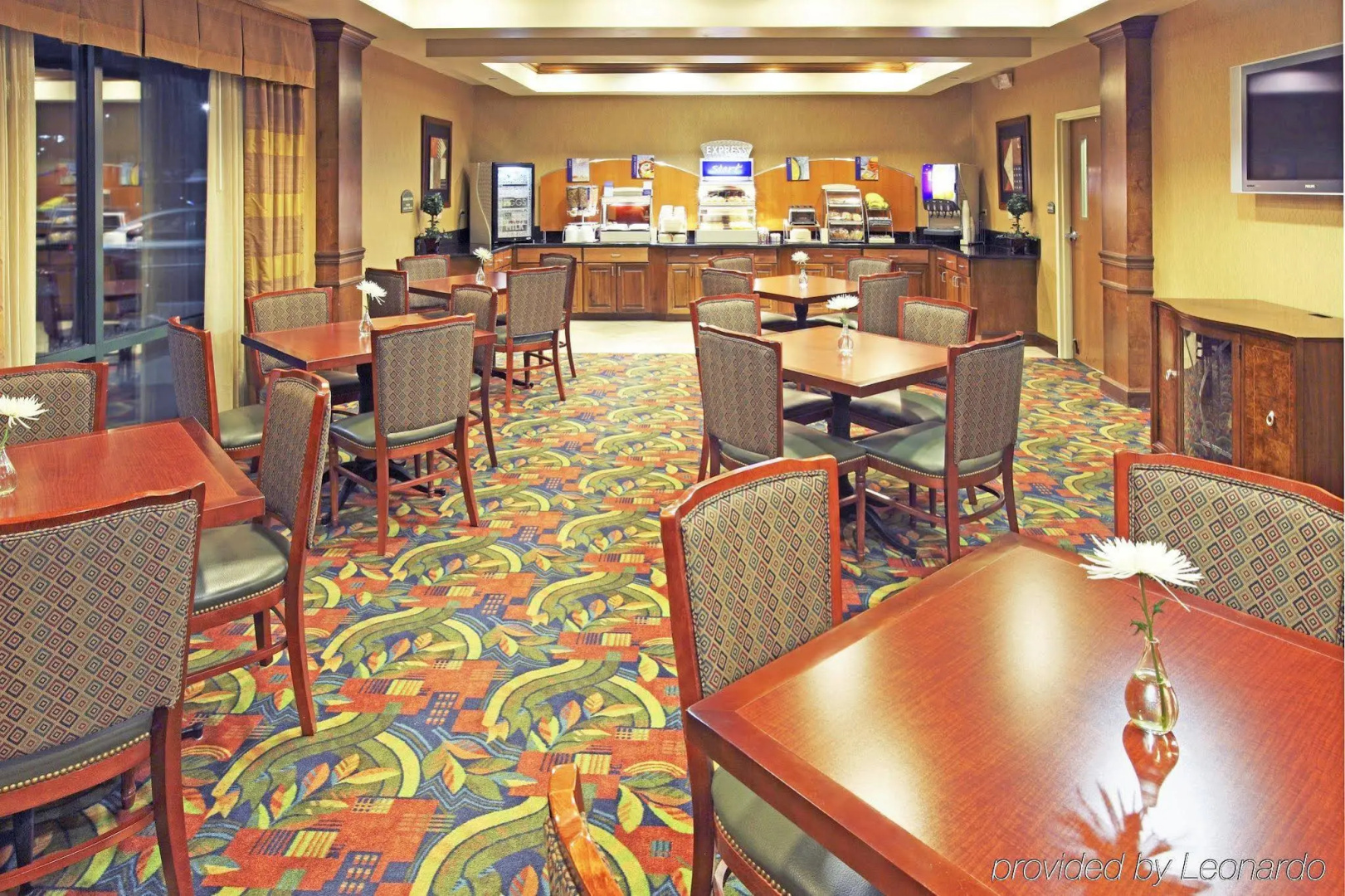Holiday Inn Express & Suites Little Rock-West by IHG
