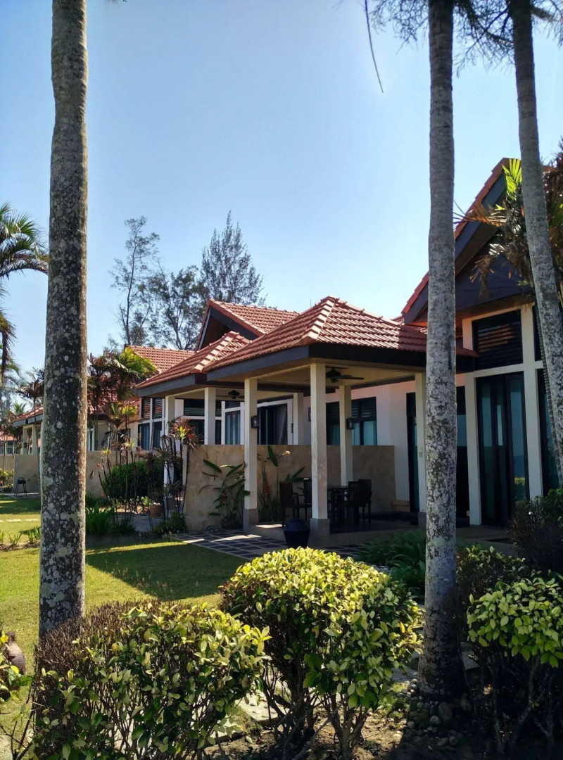 Sabah Beach Villas & Suites