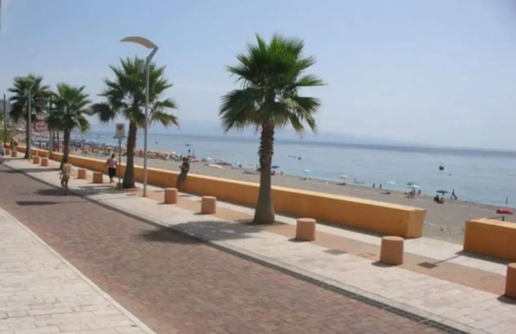 Fleri - One-bedroom Apartment