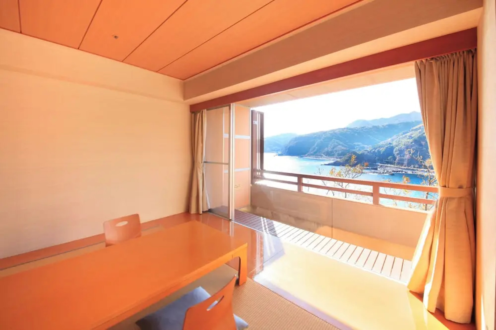 DHC Akasaka Onsen Hotel