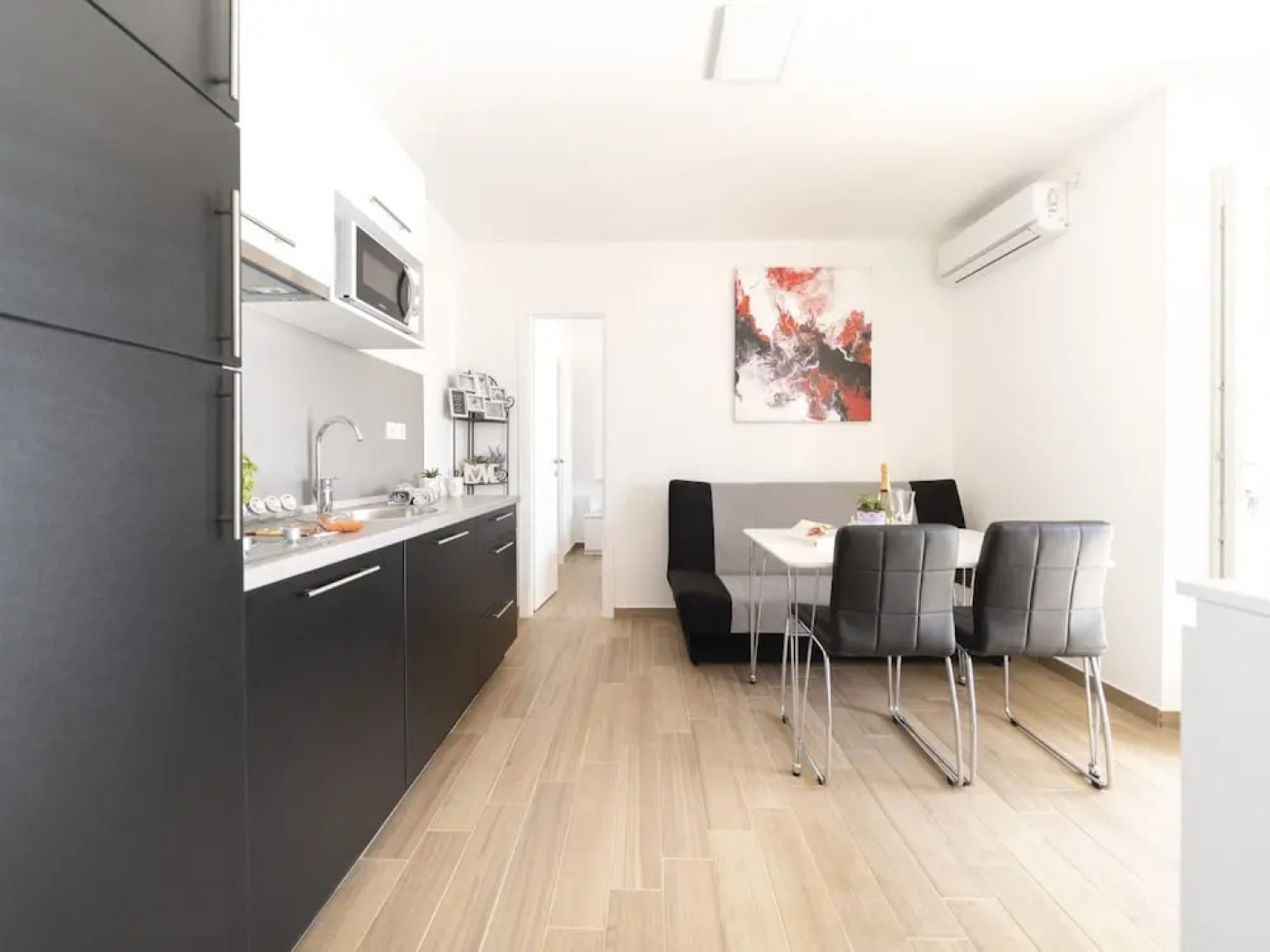 Elegant Mobile Home in Drage With Swimming Pool