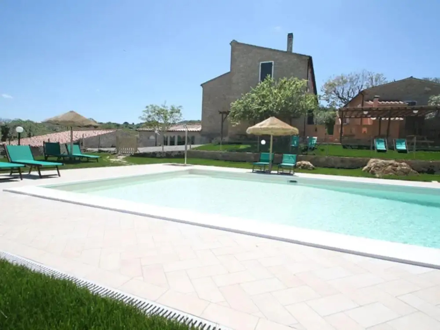 Belvilla by OYO Tuscan Farmhouse With Private Pool