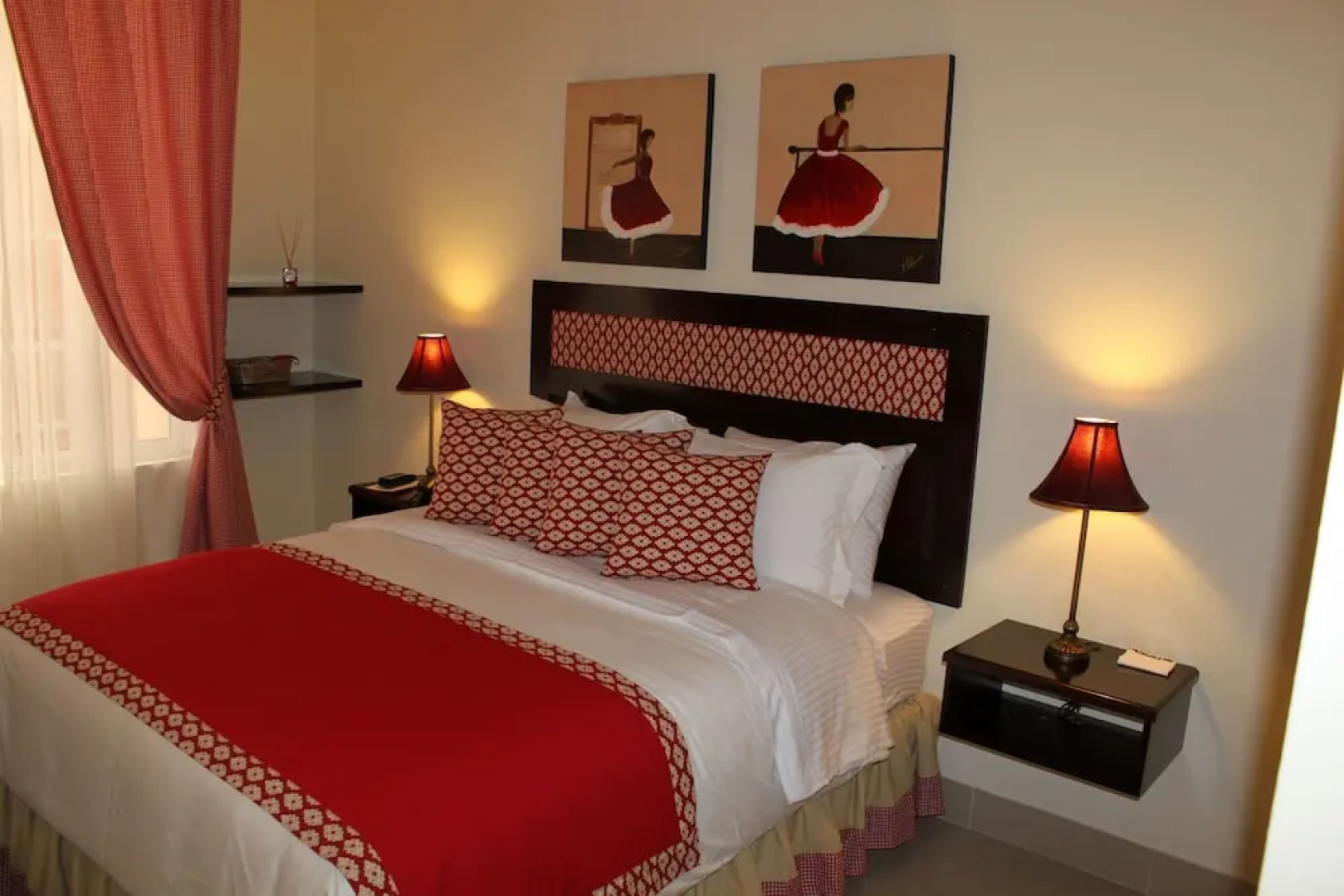 Victorias Park Hotel