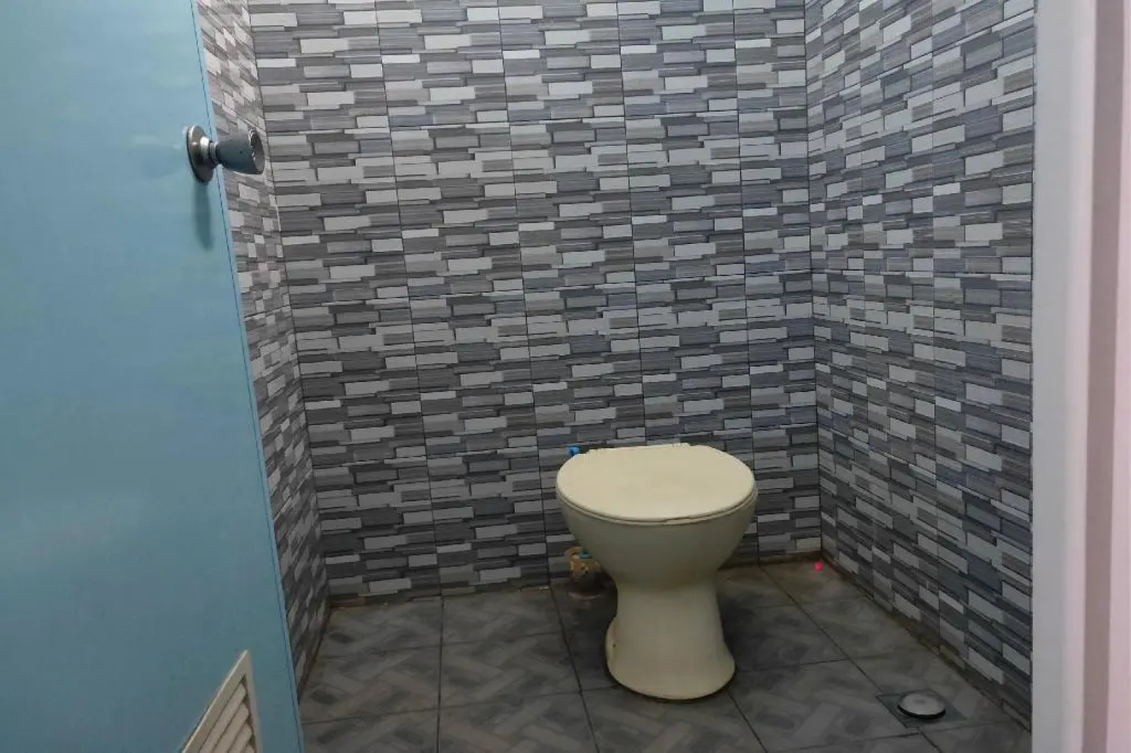 OYO 3012 Coupis Guesthouse Syariah