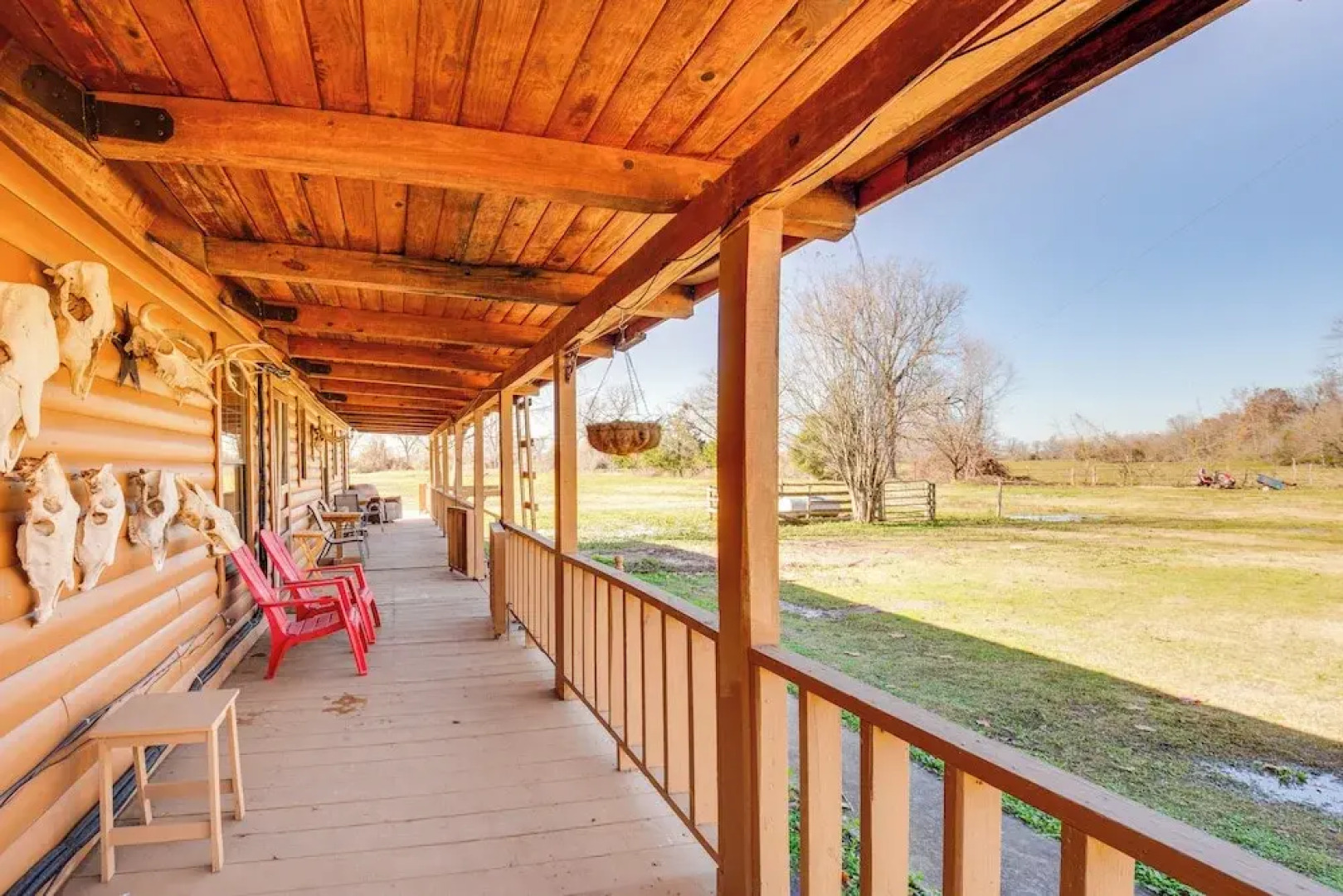 Private Lake On-site: Secluded Retreat in Grant!