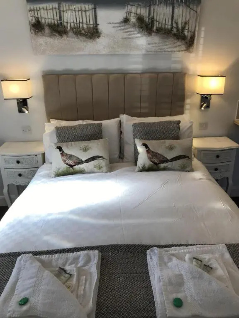 Old Thatch Bambers Green