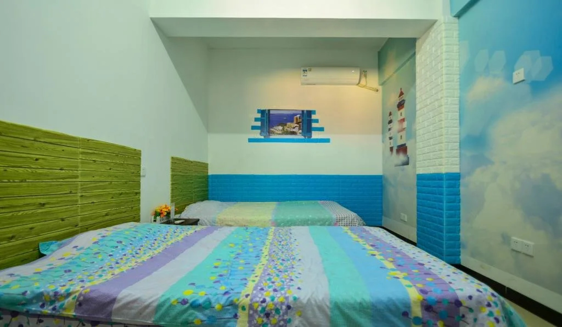 Beihai Youth International Capsule Hostel
