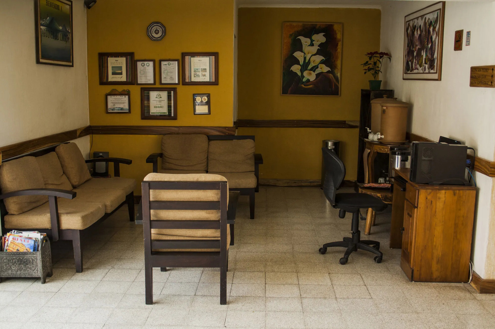 Hotel y Centro de Convenciones Jardines del Lago