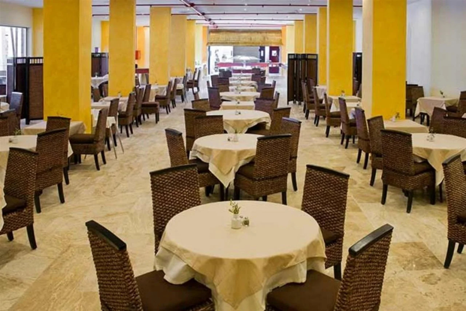 Apartamentos Pirámides