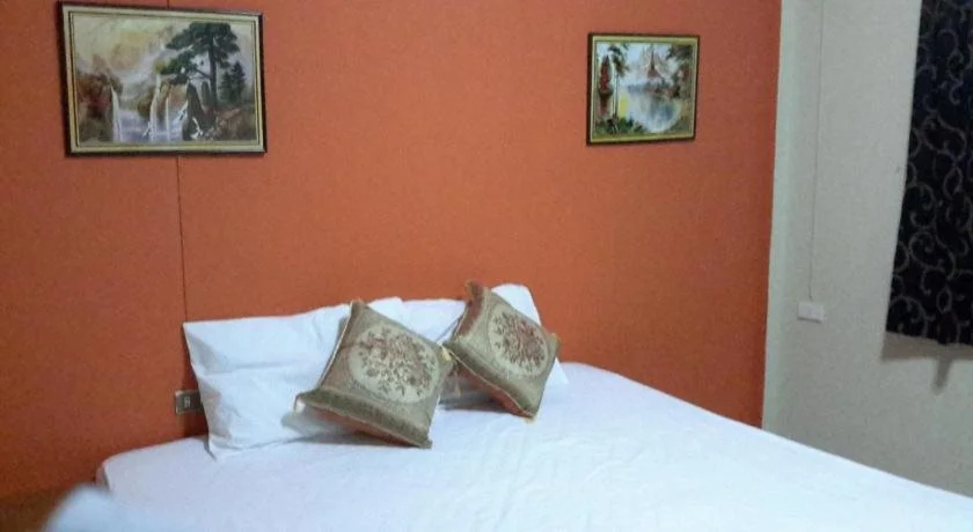 Cheap Rooms Guesthouse