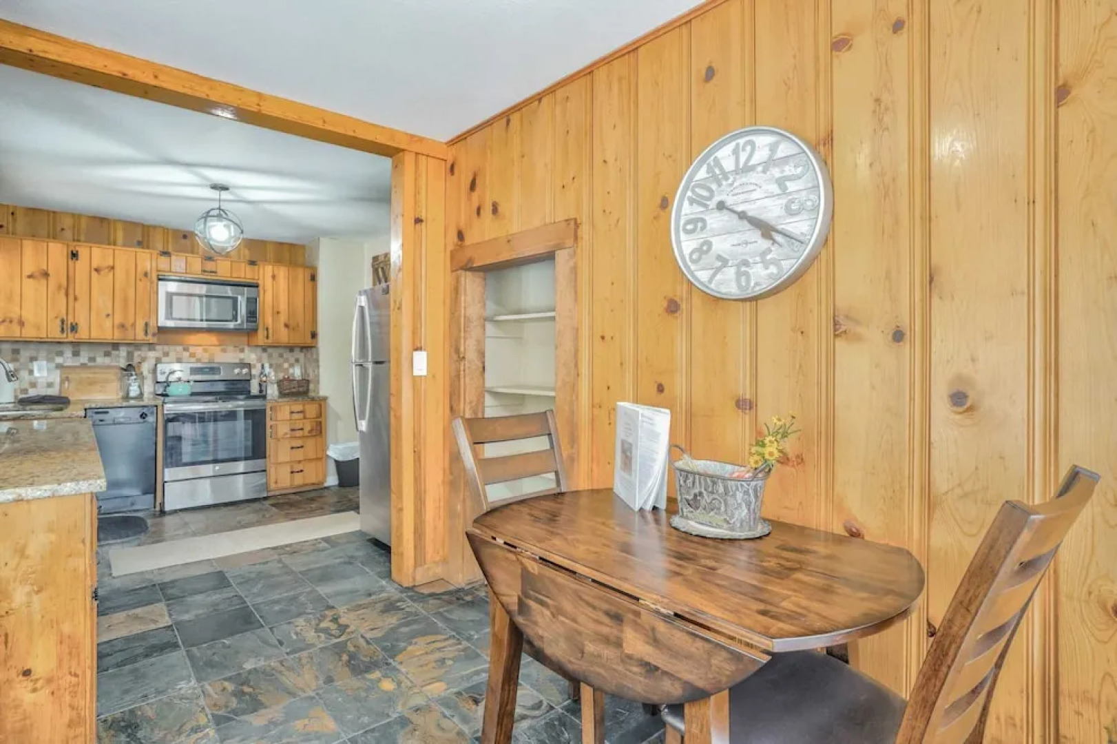 3BD Cowboy Cabin Pikes Peak Mountain Log Cabin