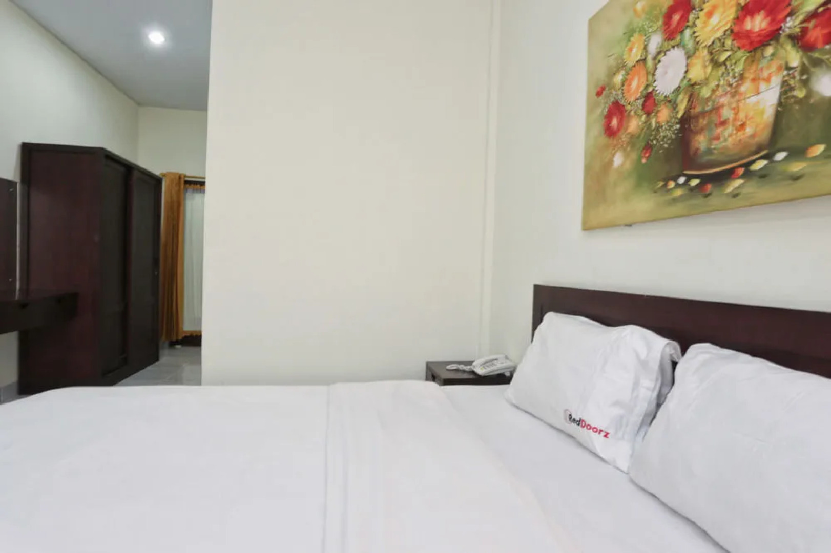 RedDoorz @ Bene Sari Kuta